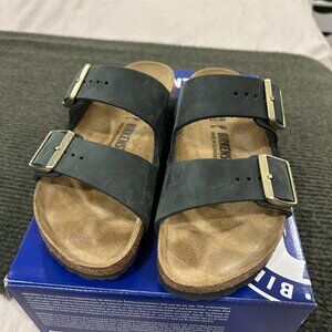 New Green Leather Birkenstock